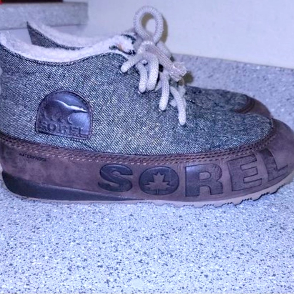 Sorel Hailey Leather Waterproof Boots Size 8.5